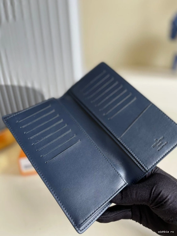 WIS VUITTON BRAZZA LOUIS WALLET 1119